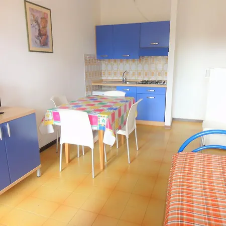 Lägenhet Cozy Flat In A With Garden *