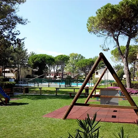 Διαμέρισμα Cozy Flat In A With Garden